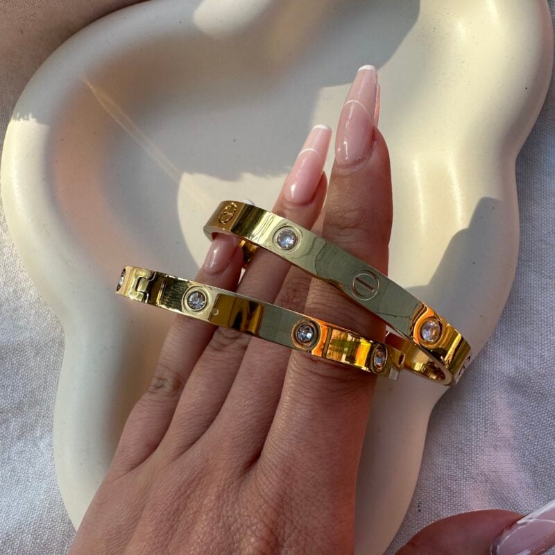 Lock it luxe bracelet
