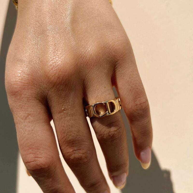 She's LUXE Ring